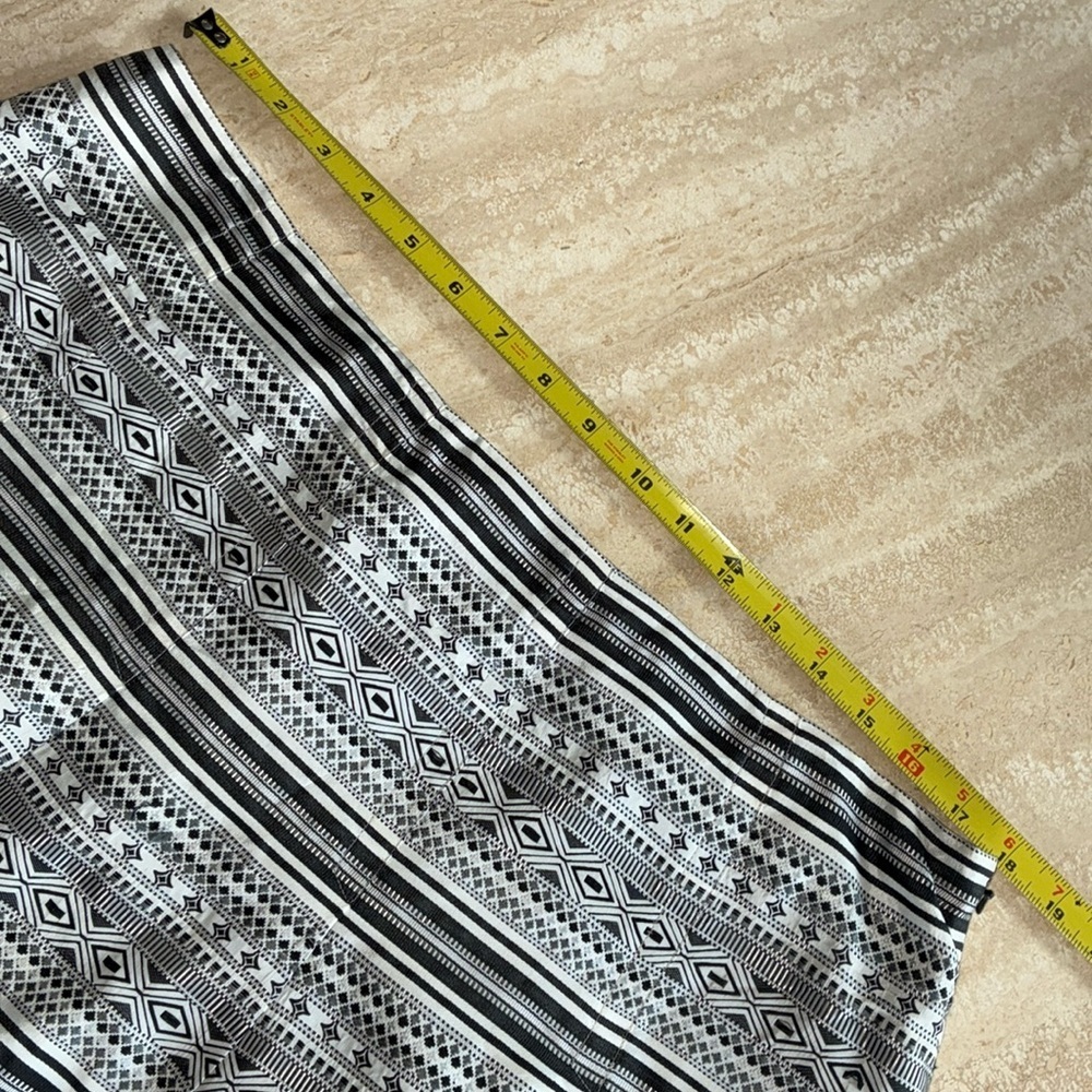 Nine Wear skirt, full with pleats, black & white woven stripe & pattern. 16 EUC - Picture 13 of 17